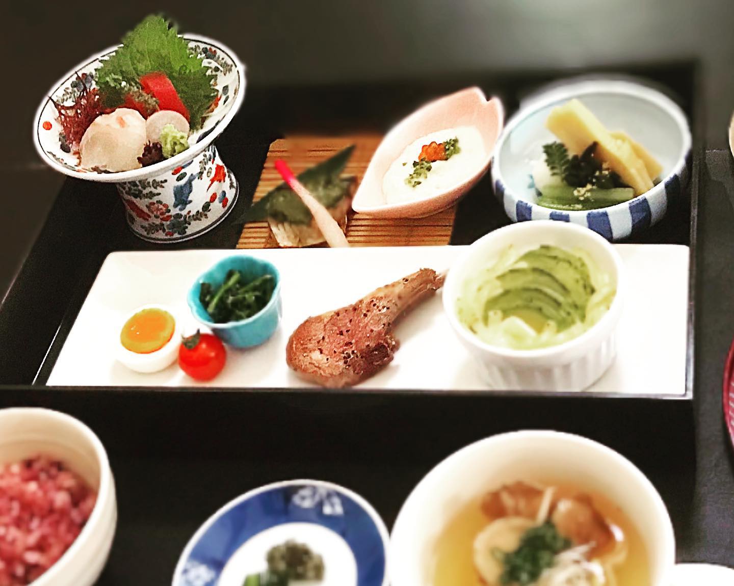 和食会席料理成花松花堂御膳❣️お食事セットメニューもございます☆

❣️特別な日はSpecial料理で❣️
特別個室ございます。
お祝いコース、ご法事コースございます。
お子様御膳ございます♪

感染予防もしっかり行ってます。店舗は広いので距離を保ってご案内いたします‍♀️

群馬県太田市内ヶ島町1457-1
0276-60-1004
http://narihana.co.jp
和食会席料理　成花

#